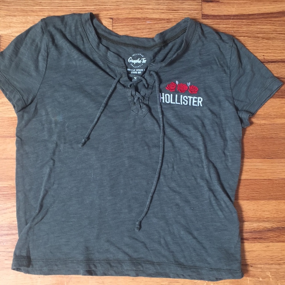 graphic tee